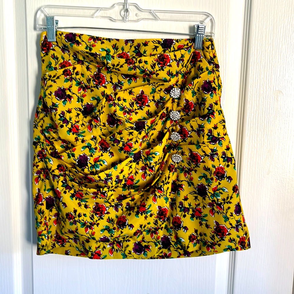 Zara - chartreuse skirt with purple and orange flowers - size M